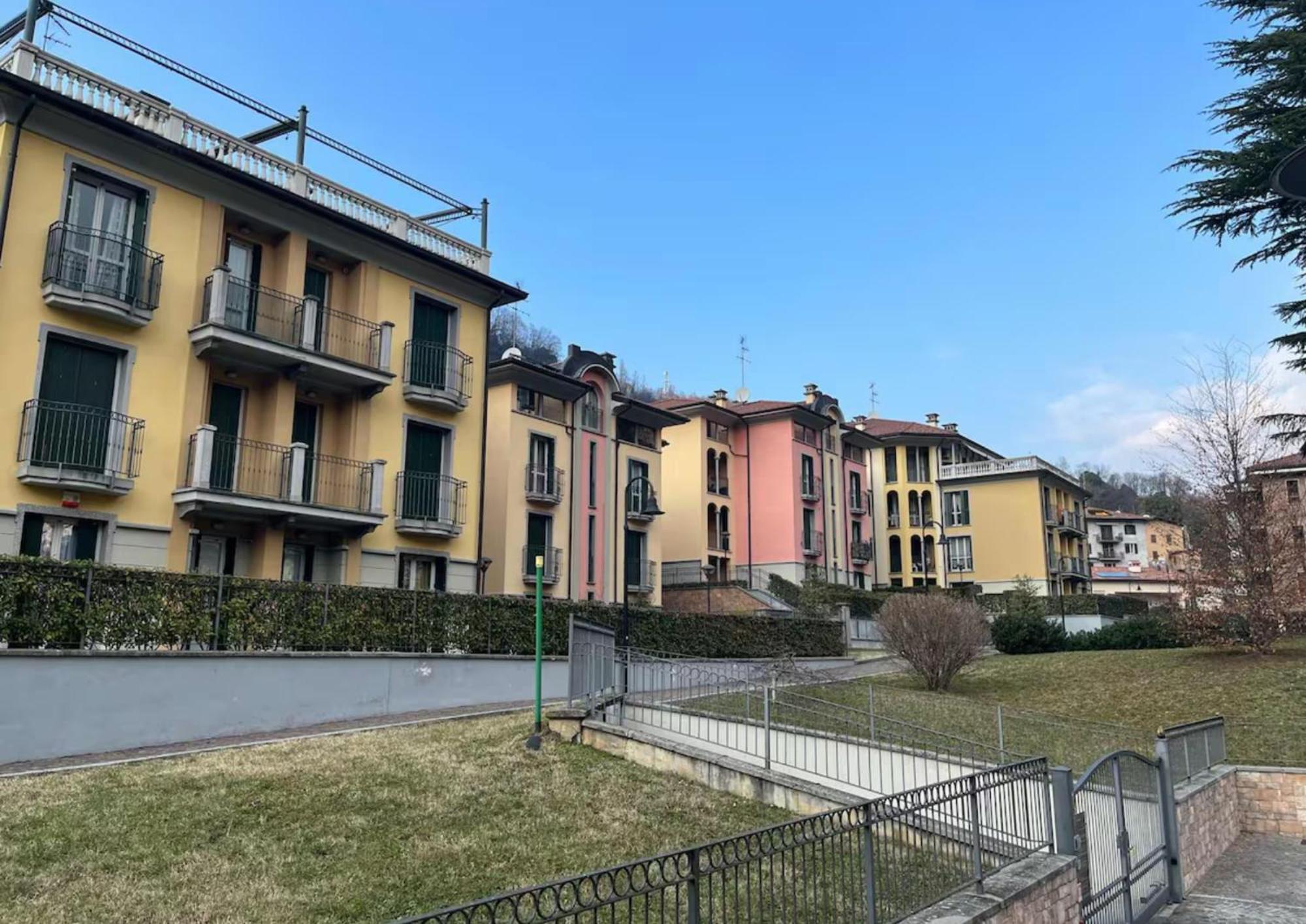 Como Palace San Pellegrino Terme Exterior foto